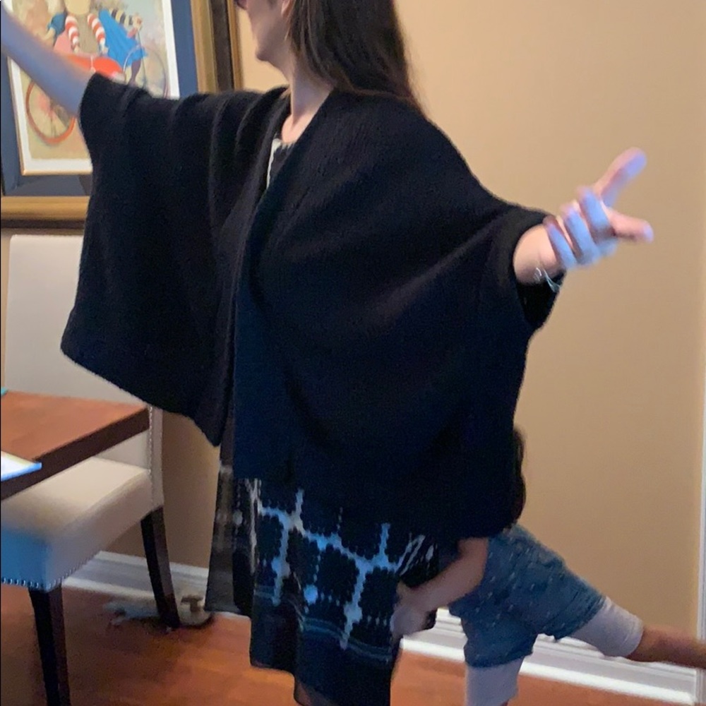 Sweater - Picture 4 of 5